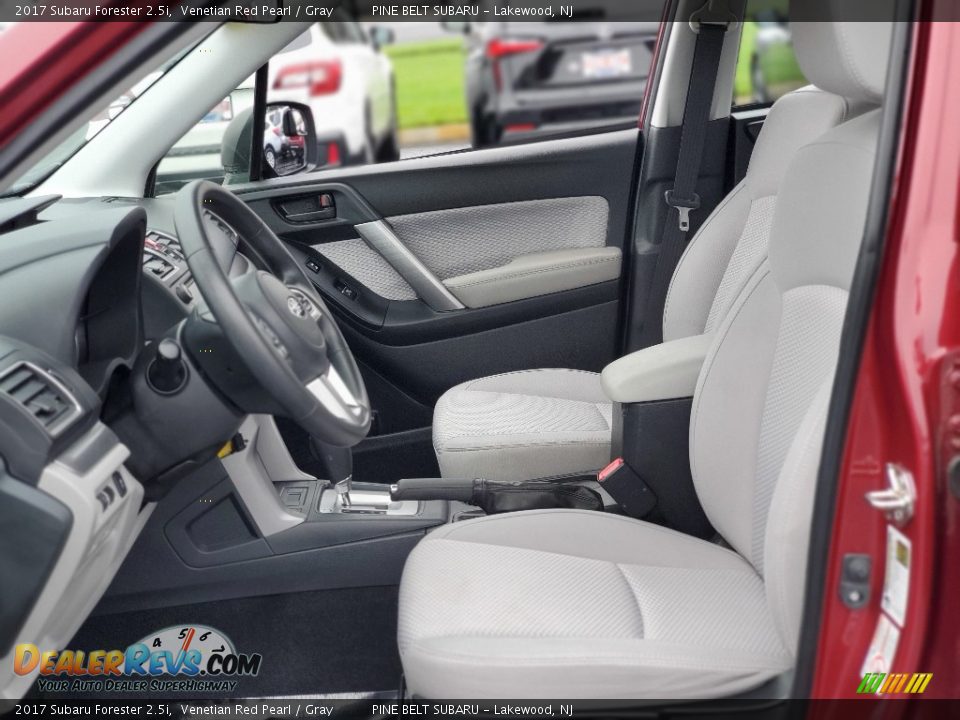 Gray Interior - 2017 Subaru Forester 2.5i Photo #34