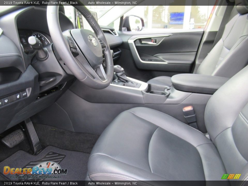 2019 Toyota RAV4 XLE Ruby Flare Pearl / Black Photo #10