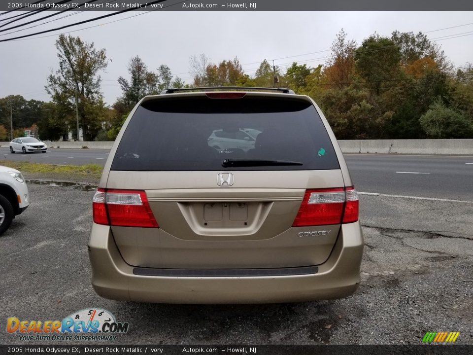 2005 Honda Odyssey EX Desert Rock Metallic / Ivory Photo #4