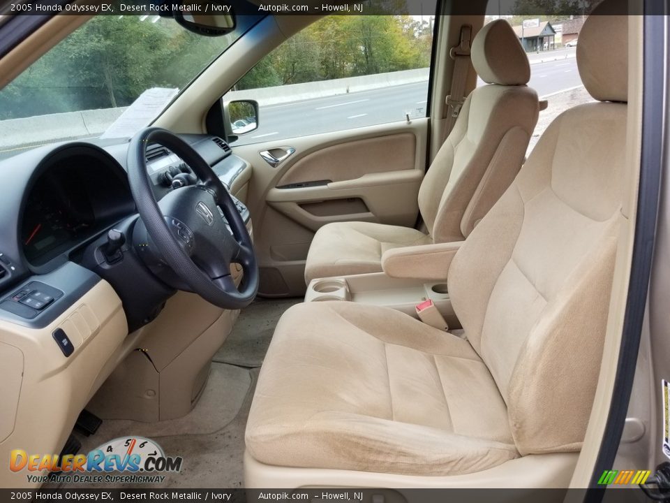 Front Seat of 2005 Honda Odyssey EX Photo #8