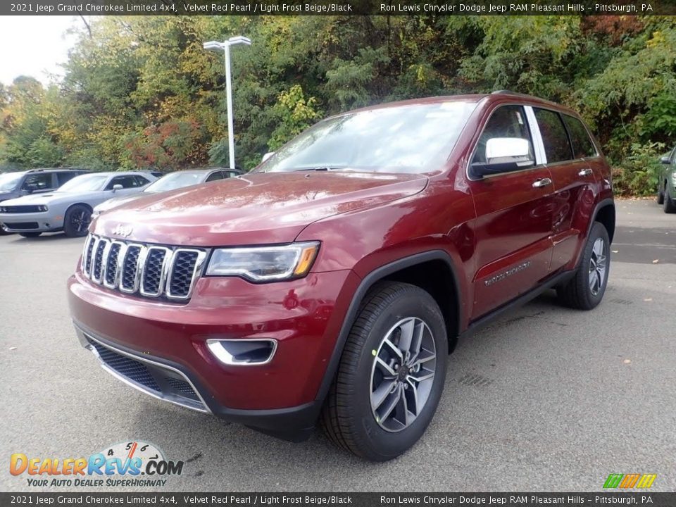 2021 Jeep Grand Cherokee Limited 4x4 Velvet Red Pearl / Light Frost Beige/Black Photo #1
