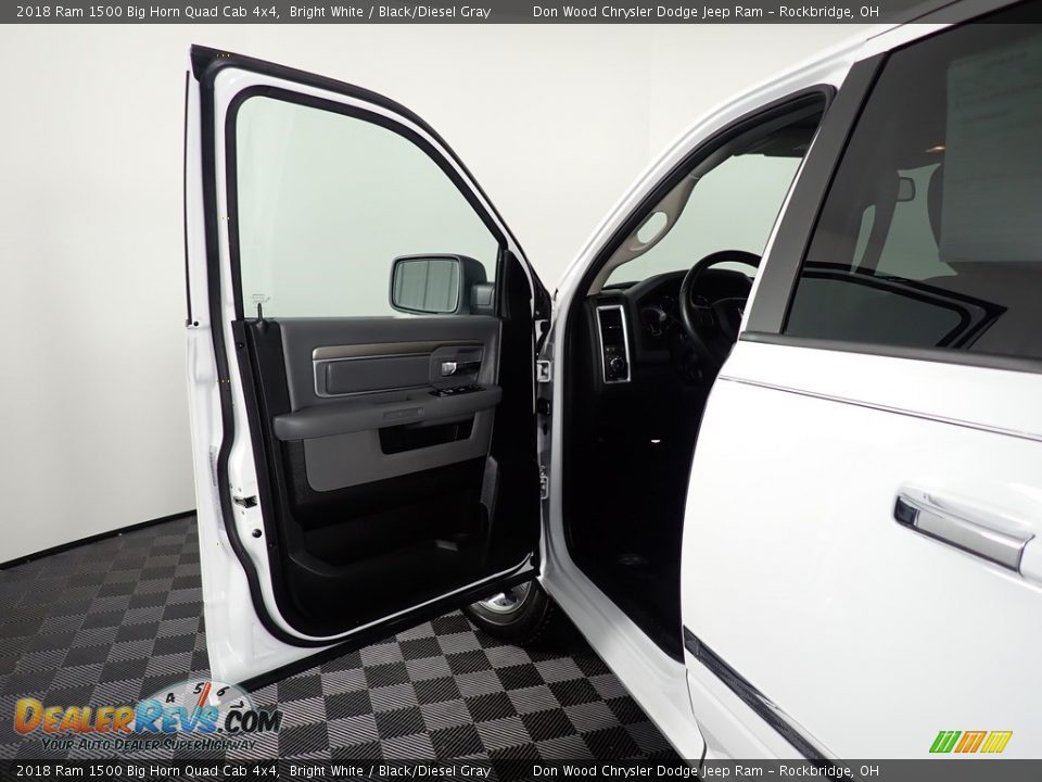 2018 Ram 1500 Big Horn Quad Cab 4x4 Bright White / Black/Diesel Gray Photo #30