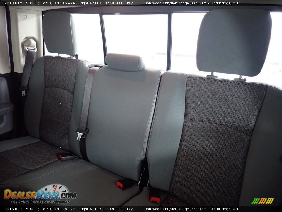 2018 Ram 1500 Big Horn Quad Cab 4x4 Bright White / Black/Diesel Gray Photo #32