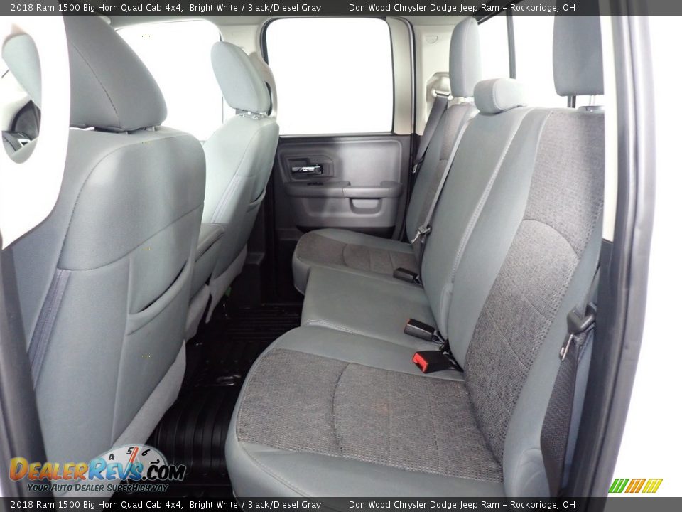 2018 Ram 1500 Big Horn Quad Cab 4x4 Bright White / Black/Diesel Gray Photo #34