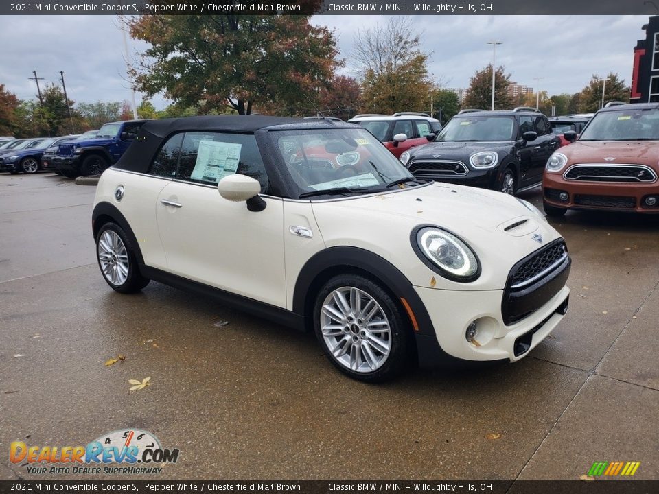Front 3/4 View of 2021 Mini Convertible Cooper S Photo #1