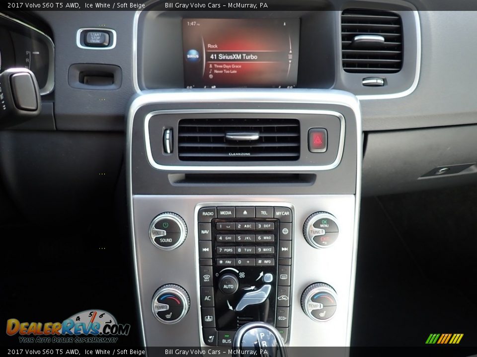 Controls of 2017 Volvo S60 T5 AWD Photo #24