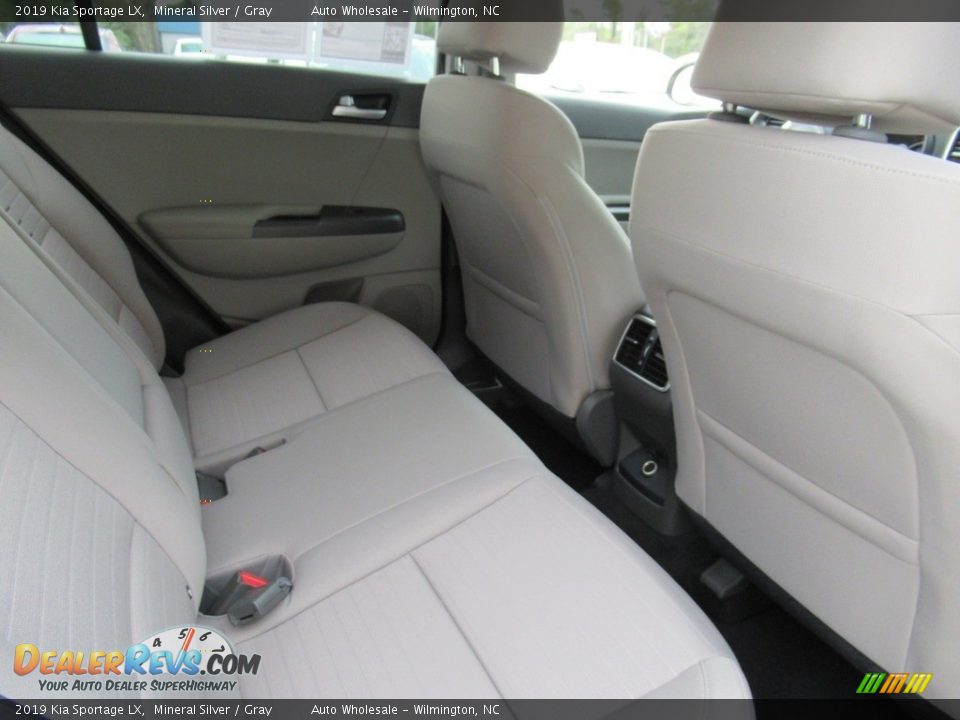 2019 Kia Sportage LX Mineral Silver / Gray Photo #14