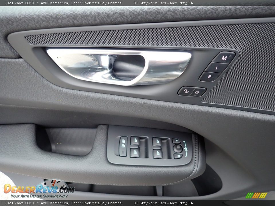 Controls of 2021 Volvo XC60 T5 AWD Momentum Photo #10