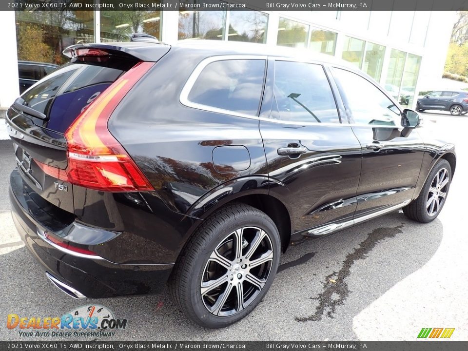 2021 Volvo XC60 T5 AWD Inscription Onyx Black Metallic / Maroon Brown/Charcoal Photo #2