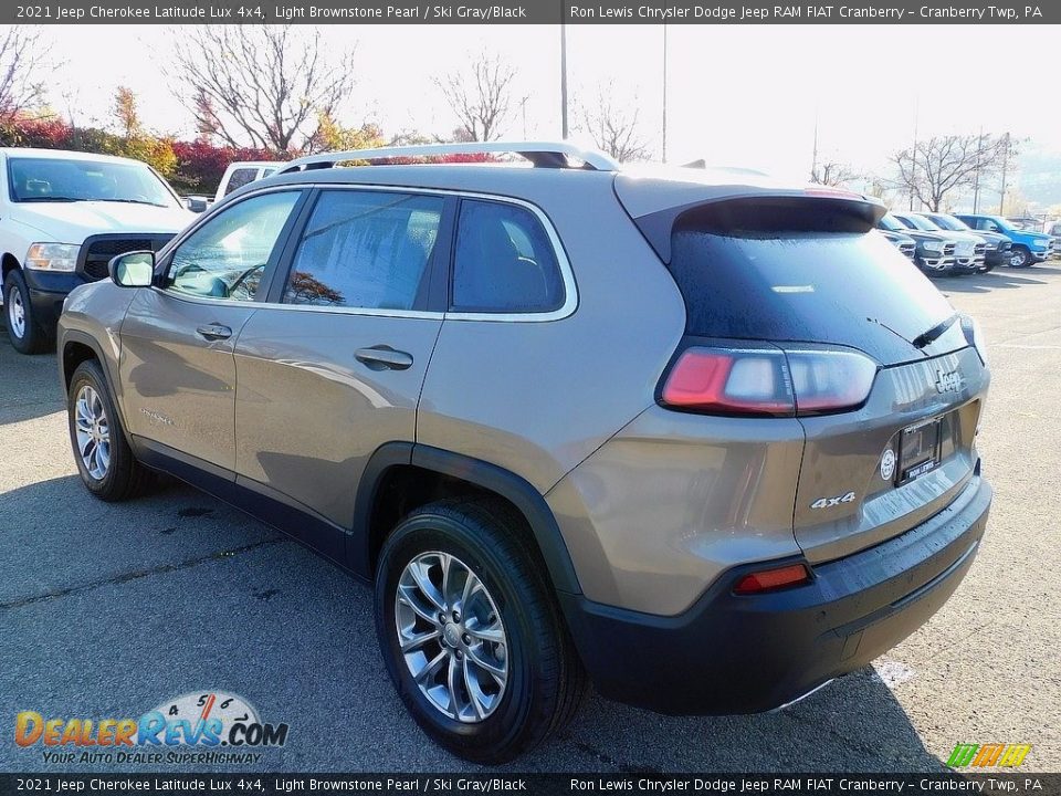 2021 Jeep Cherokee Latitude Lux 4x4 Light Brownstone Pearl / Ski Gray/Black Photo #8