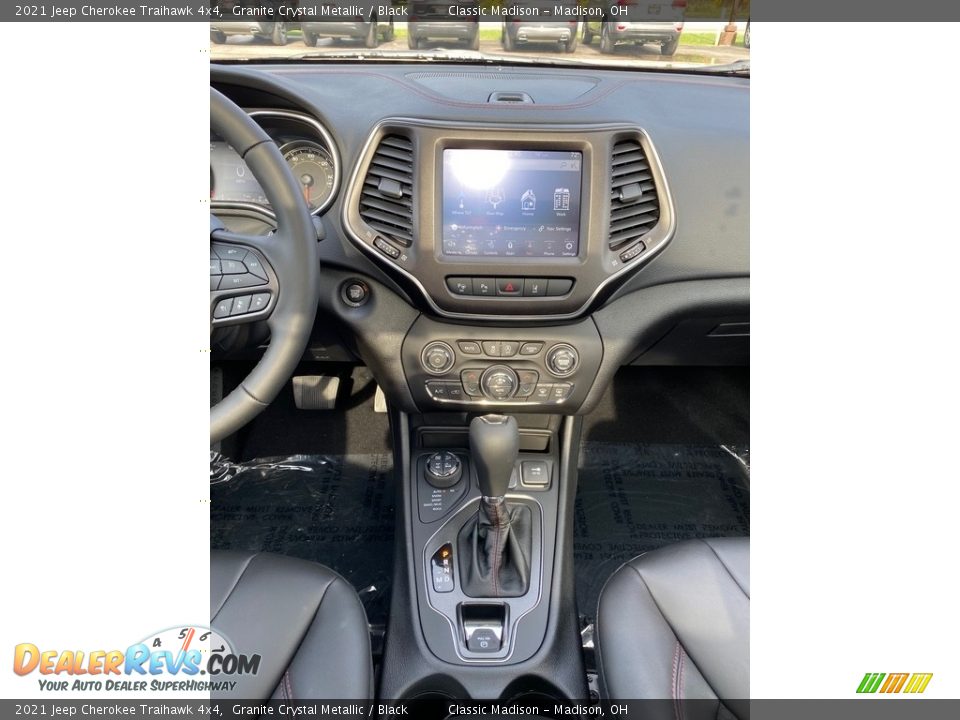 Controls of 2021 Jeep Cherokee Traihawk 4x4 Photo #6