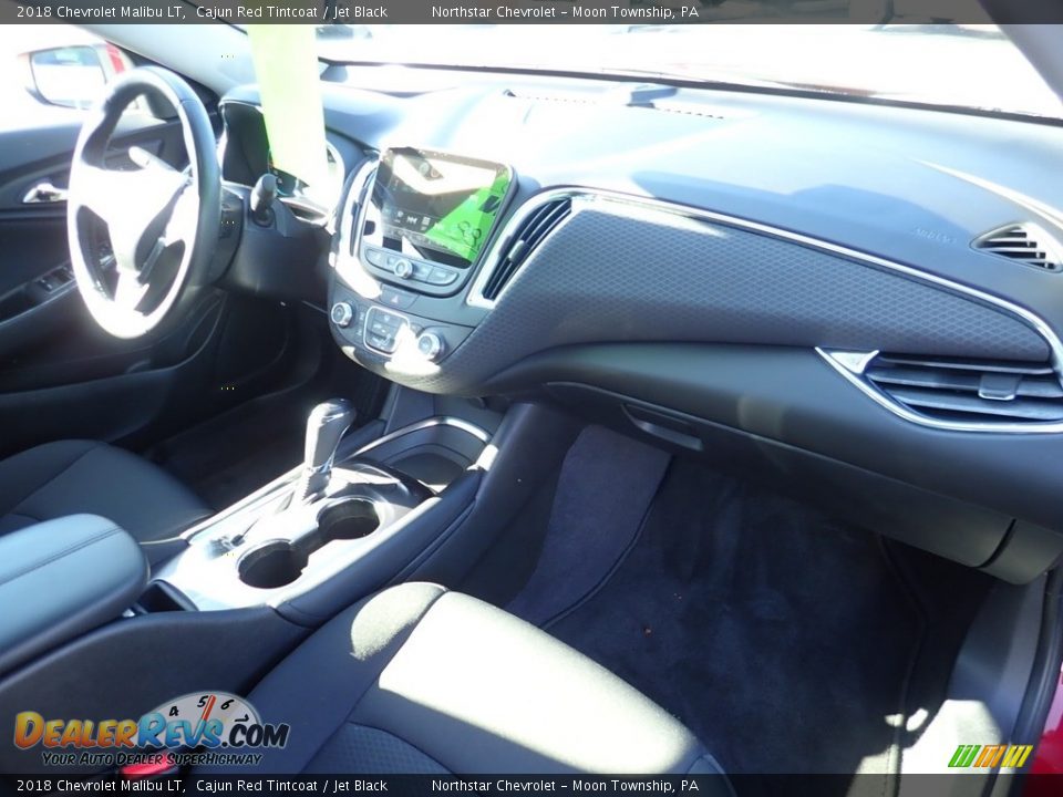 2018 Chevrolet Malibu LT Cajun Red Tintcoat / Jet Black Photo #16