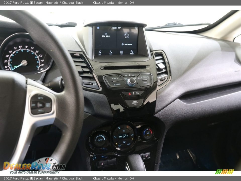 2017 Ford Fiesta SE Sedan Magnetic / Charcoal Black Photo #8