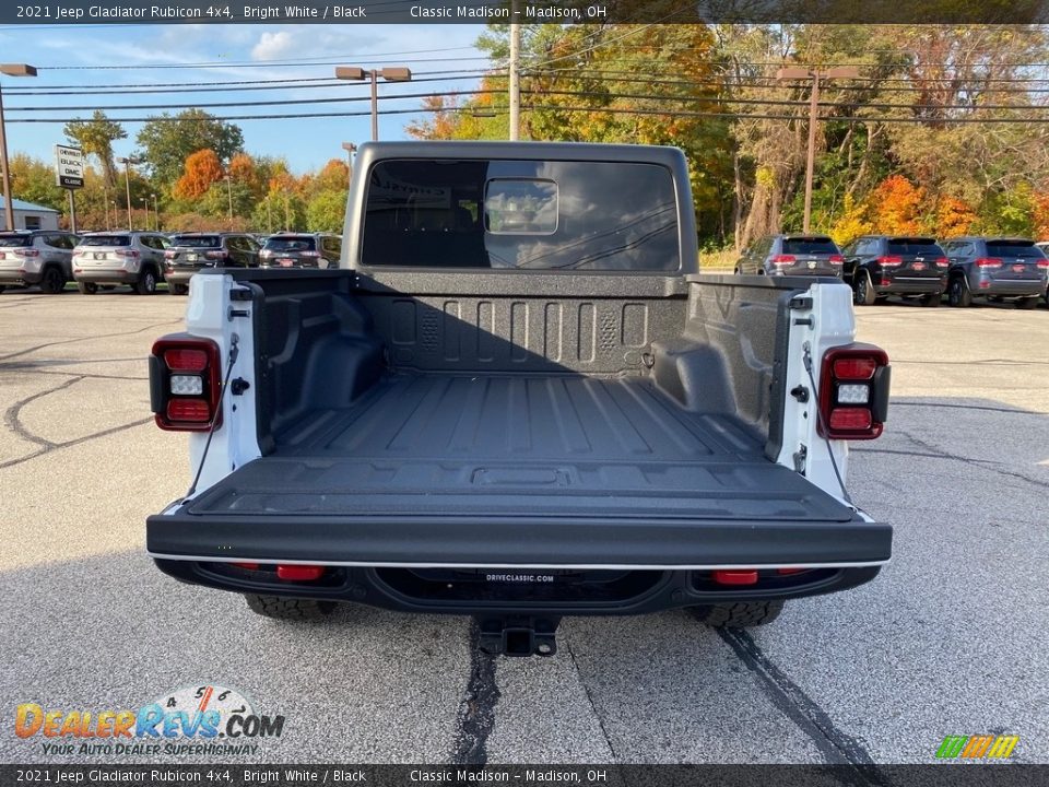 2021 Jeep Gladiator Rubicon 4x4 Bright White / Black Photo #11