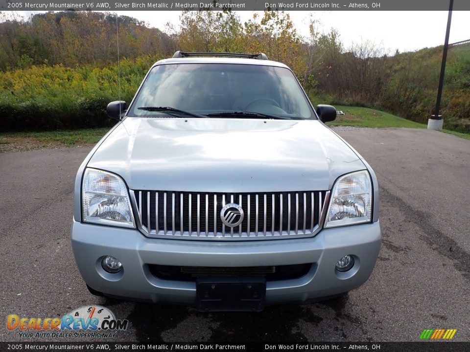 2005 Mercury Mountaineer V6 AWD Silver Birch Metallic / Medium Dark Parchment Photo #4