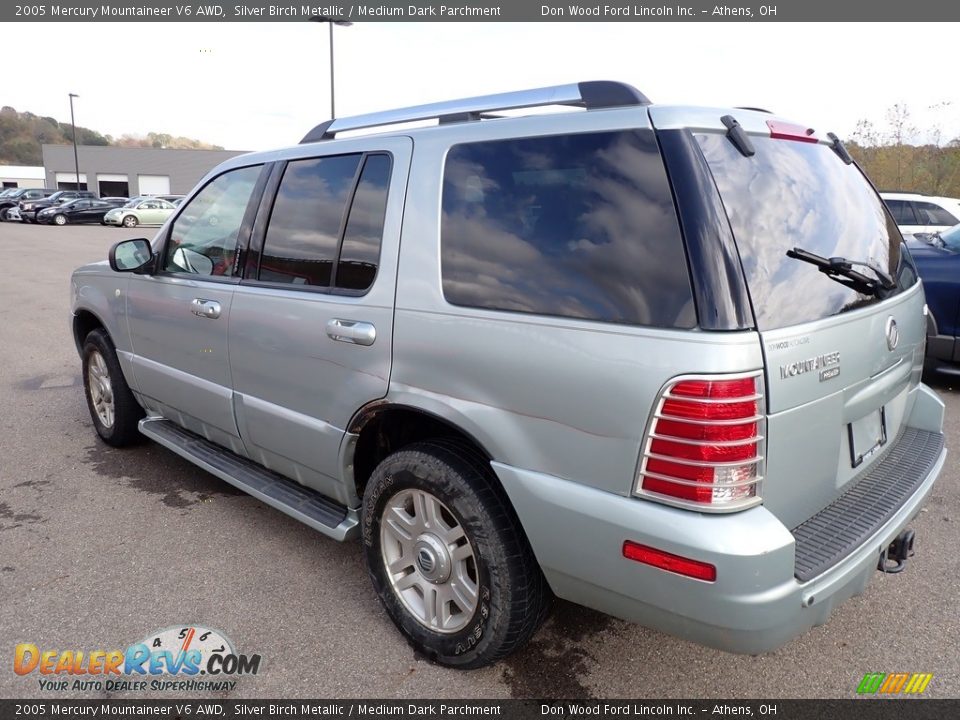 2005 Mercury Mountaineer V6 AWD Silver Birch Metallic / Medium Dark Parchment Photo #7