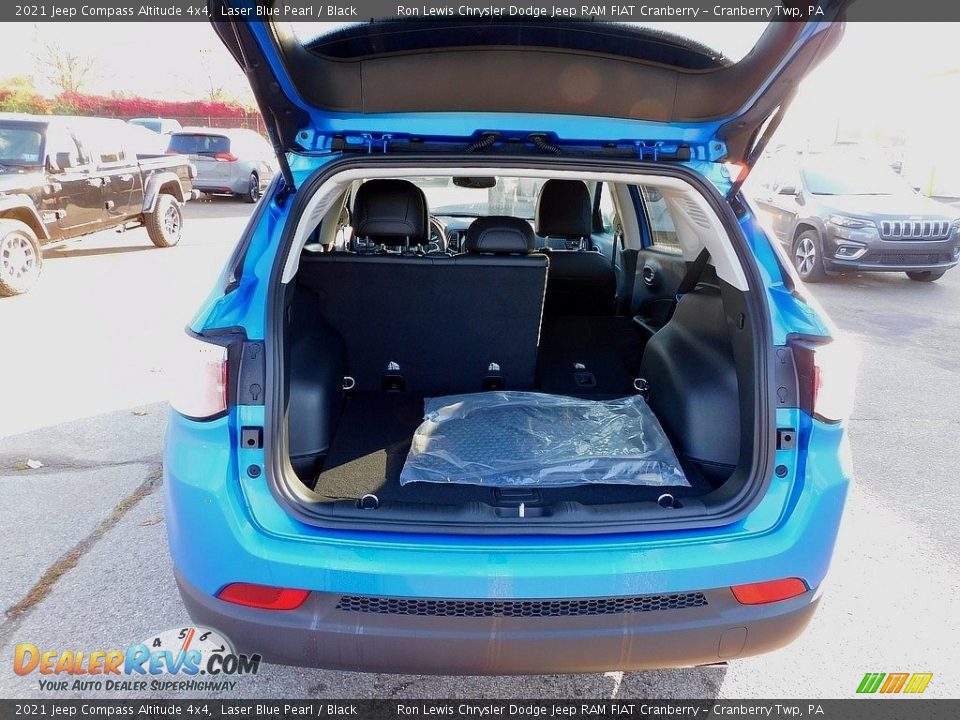 2021 Jeep Compass Altitude 4x4 Laser Blue Pearl / Black Photo #7