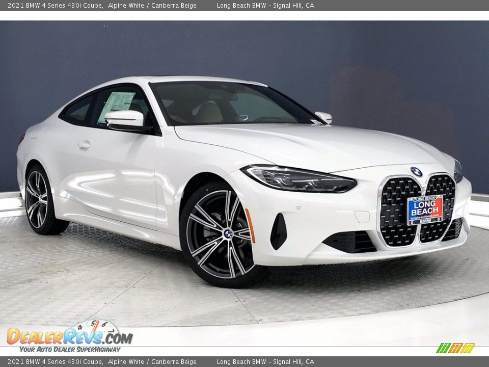 Front 3/4 View of 2021 BMW 4 Series 430i Coupe Photo #19