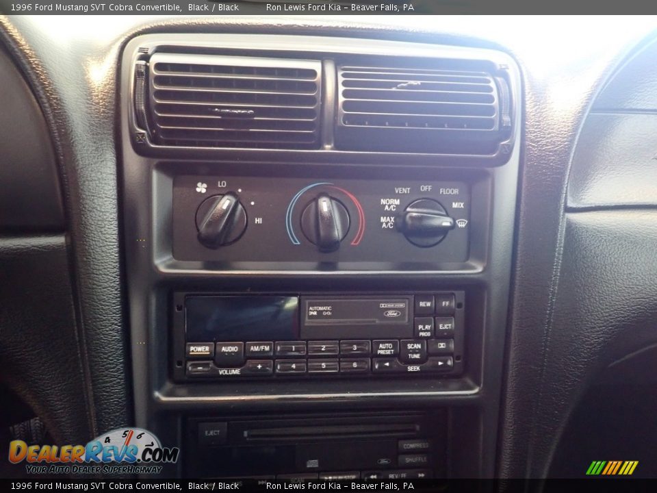 Controls of 1996 Ford Mustang SVT Cobra Convertible Photo #15