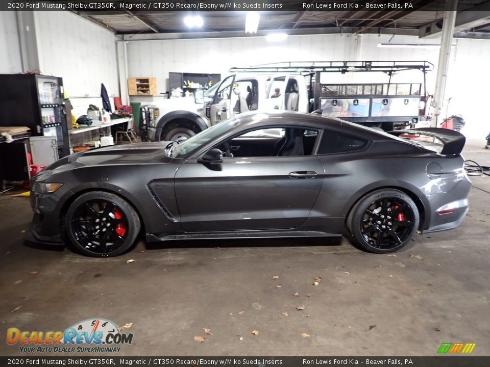 Magnetic 2020 Ford Mustang Shelby GT350R Photo #1