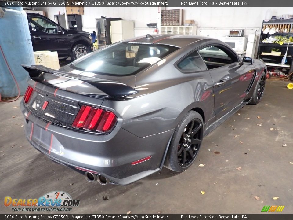 Magnetic 2020 Ford Mustang Shelby GT350R Photo #4