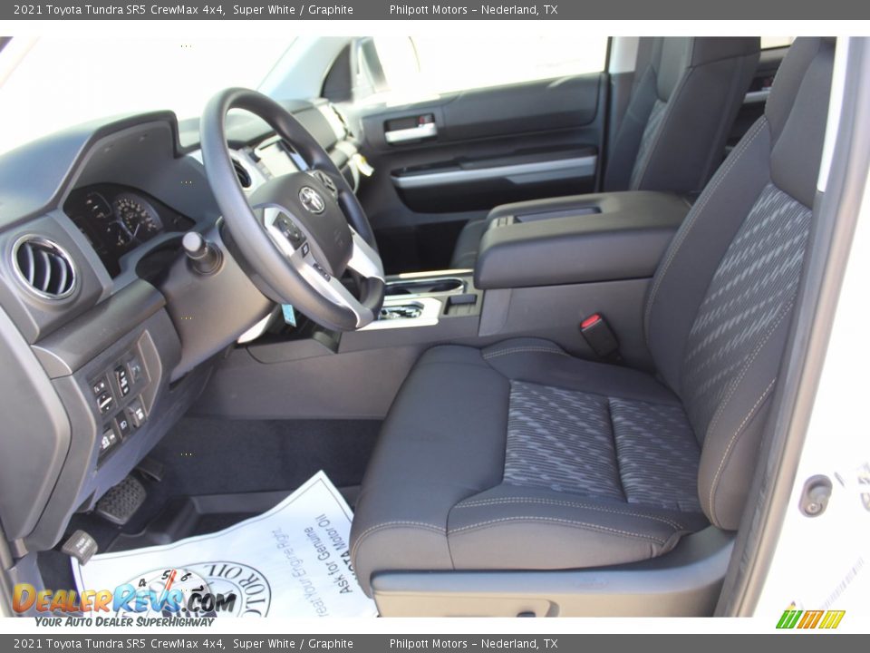 2021 Toyota Tundra SR5 CrewMax 4x4 Super White / Graphite Photo #10