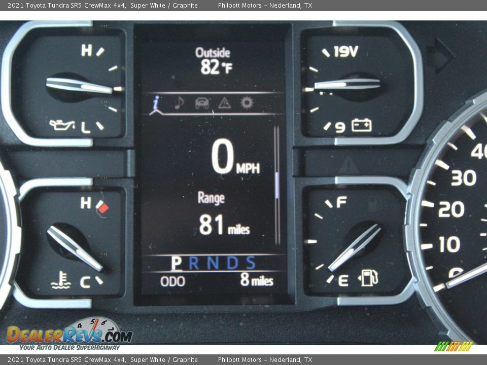 2021 Toyota Tundra SR5 CrewMax 4x4 Super White / Graphite Photo #14