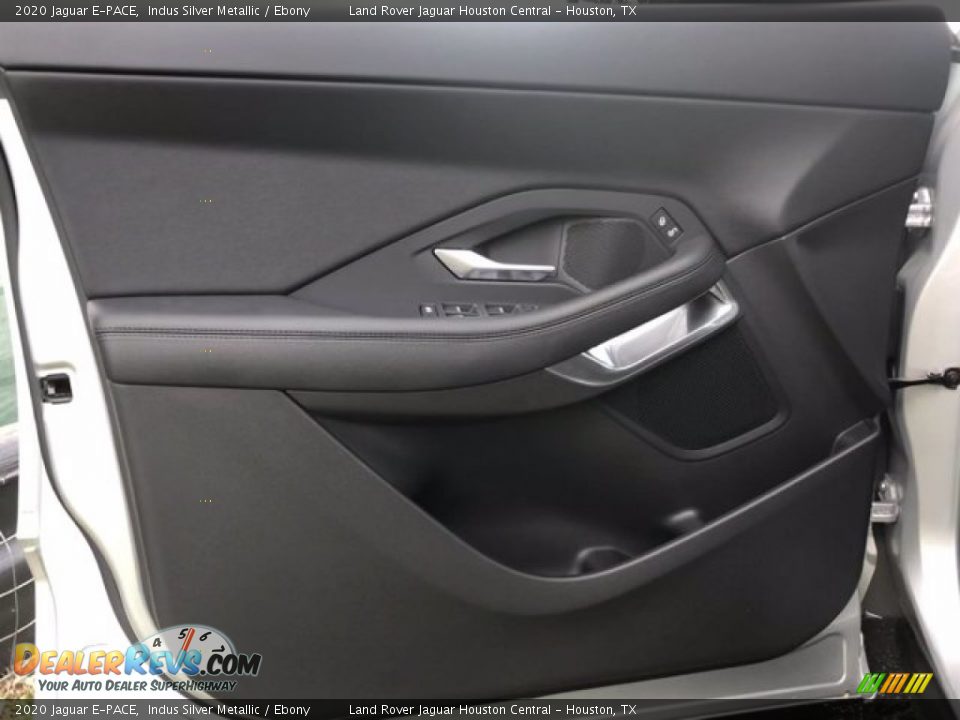 2020 Jaguar E-PACE Indus Silver Metallic / Ebony Photo #13