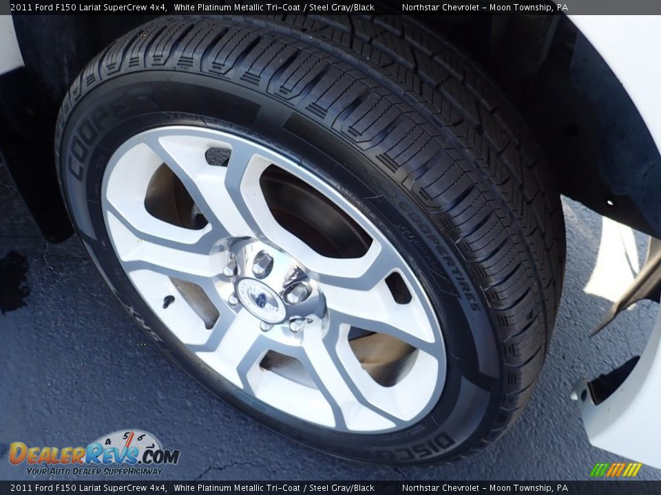 2011 Ford F150 Lariat SuperCrew 4x4 White Platinum Metallic Tri-Coat / Steel Gray/Black Photo #13
