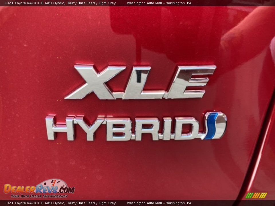2021 Toyota RAV4 XLE AWD Hybrid Logo Photo #30