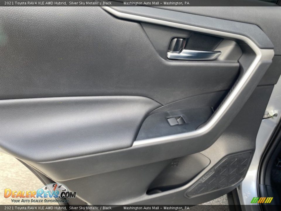 2021 Toyota RAV4 XLE AWD Hybrid Silver Sky Metallic / Black Photo #30