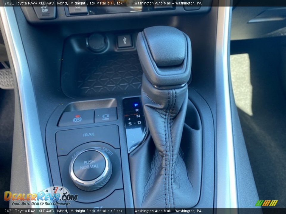 2021 Toyota RAV4 XLE AWD Hybrid Shifter Photo #12