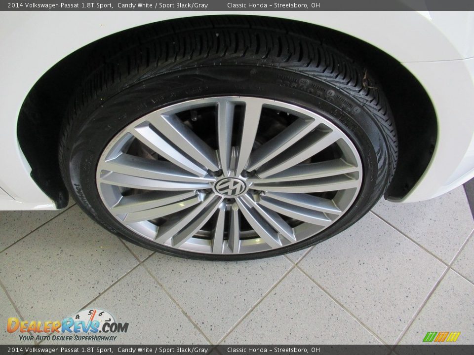 2014 Volkswagen Passat 1.8T Sport Wheel Photo #5