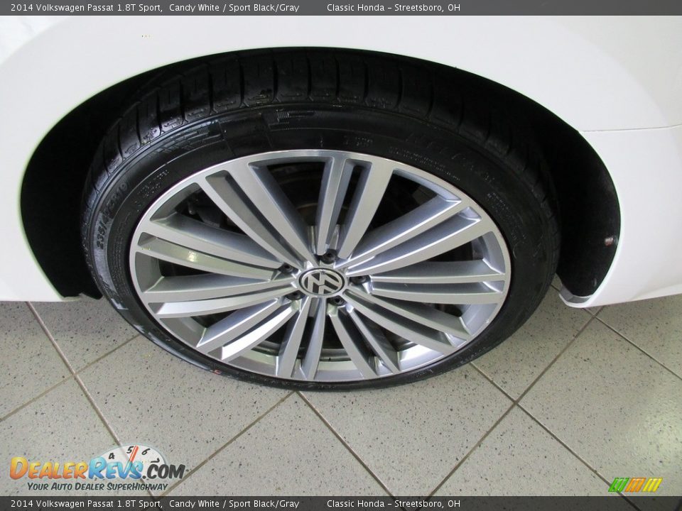 2014 Volkswagen Passat 1.8T Sport Wheel Photo #12