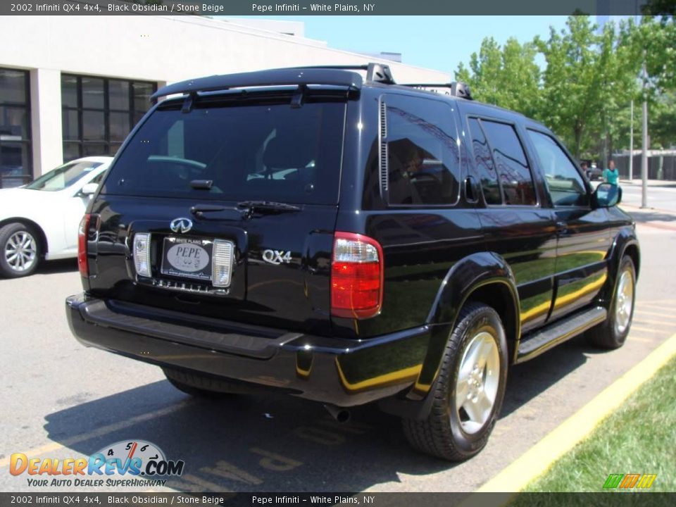 2002 Infiniti QX4 4x4 Black Obsidian / Stone Beige Photo #5