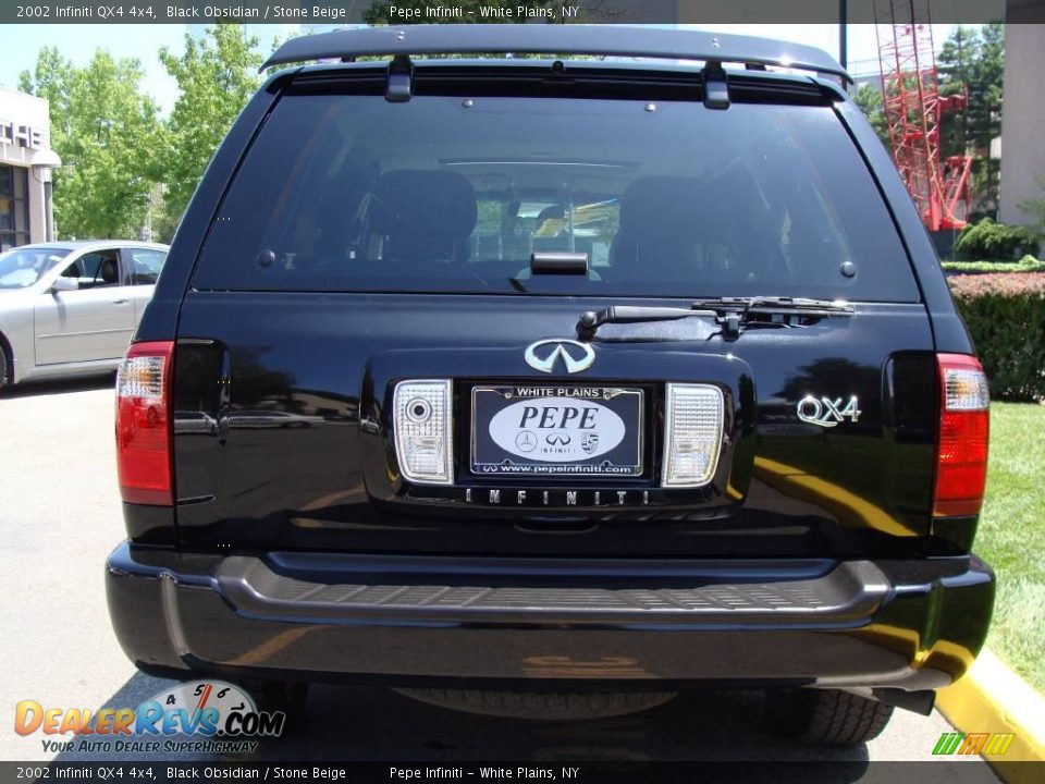 2002 Infiniti QX4 4x4 Black Obsidian / Stone Beige Photo #6