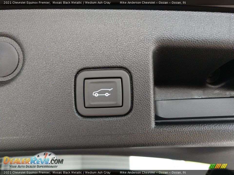 2021 Chevrolet Equinox Premier Mosaic Black Metallic / Medium Ash Gray Photo #8