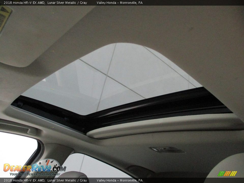 2018 Honda HR-V EX AWD Lunar Silver Metallic / Gray Photo #12