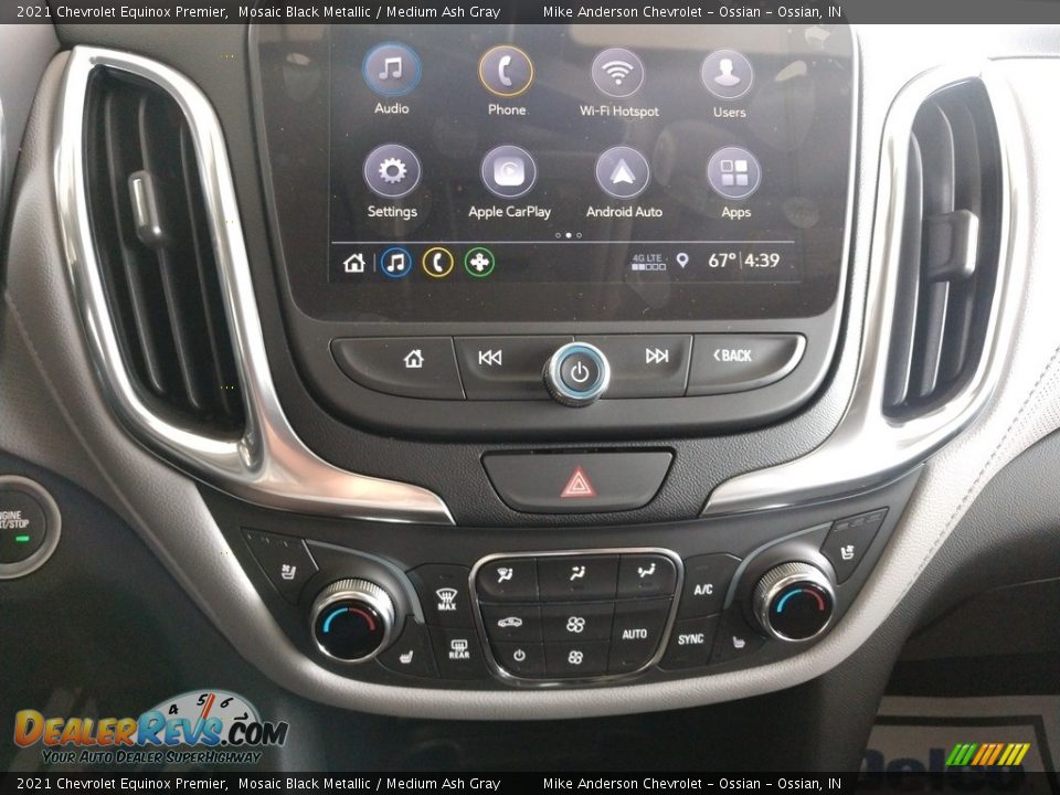 Controls of 2021 Chevrolet Equinox Premier Photo #28