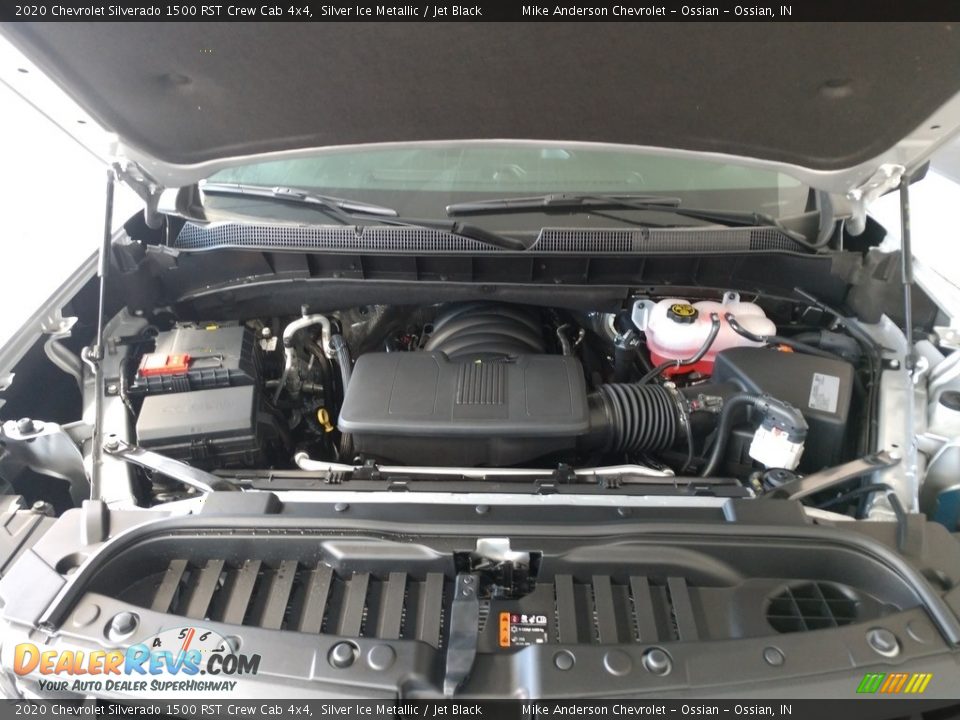 2020 Chevrolet Silverado 1500 RST Crew Cab 4x4 Silver Ice Metallic / Jet Black Photo #10