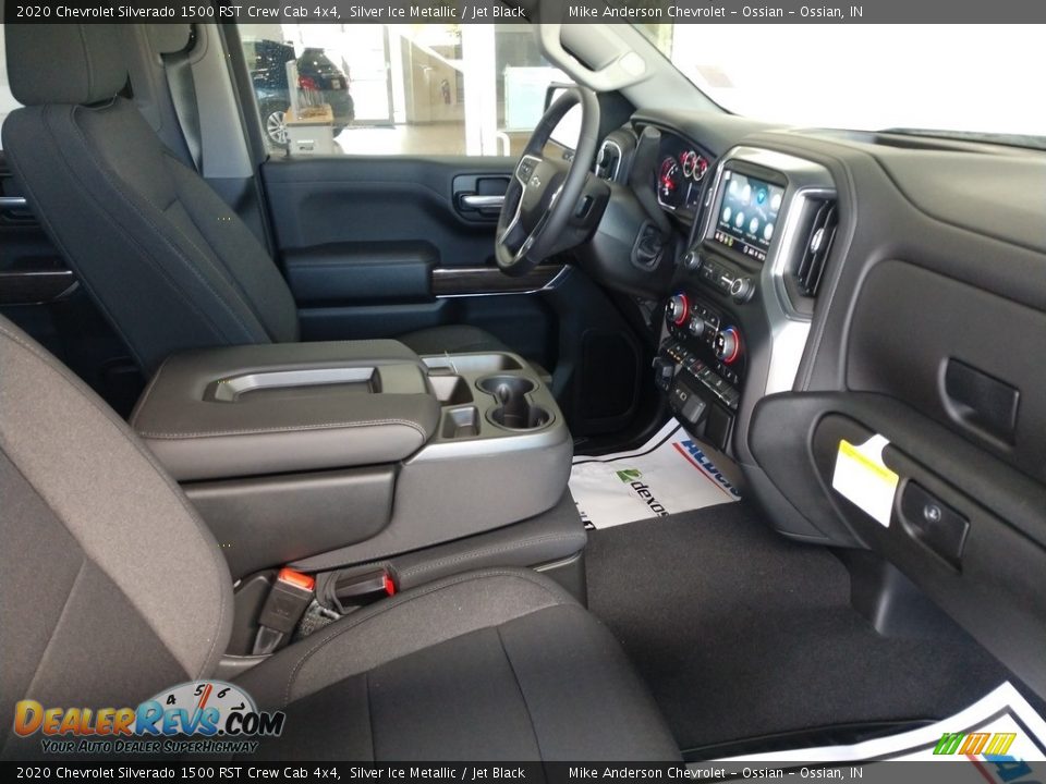 2020 Chevrolet Silverado 1500 RST Crew Cab 4x4 Silver Ice Metallic / Jet Black Photo #24