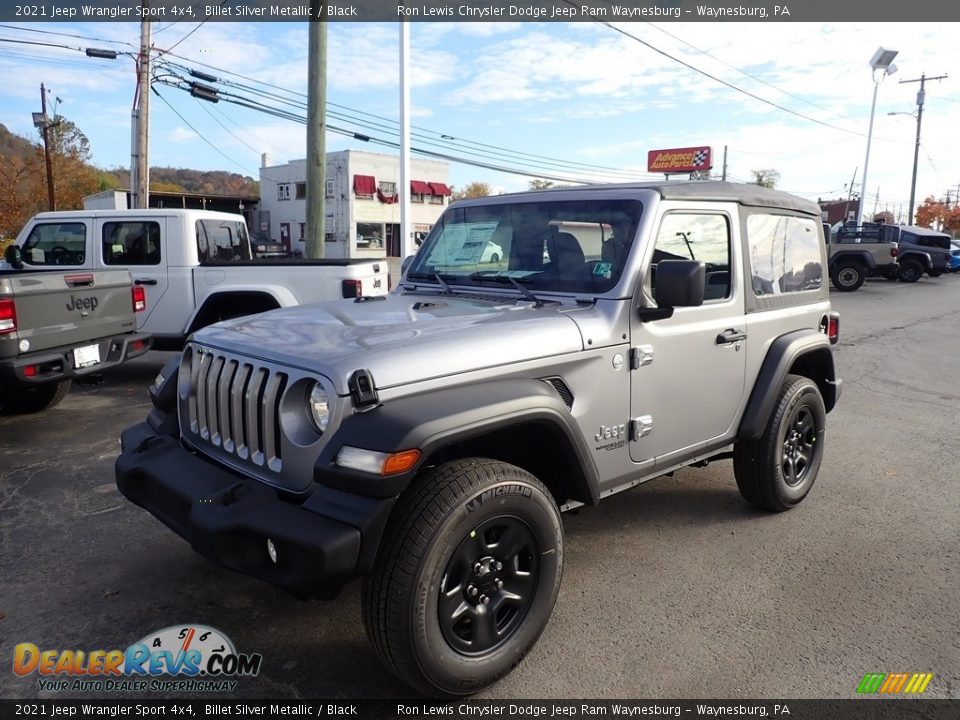 Front 3/4 View of 2021 Jeep Wrangler Sport 4x4 Photo #1
