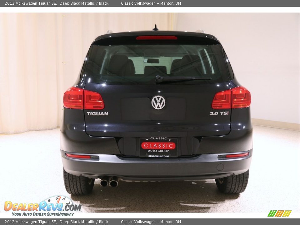 2012 Volkswagen Tiguan SE Deep Black Metallic / Black Photo #17