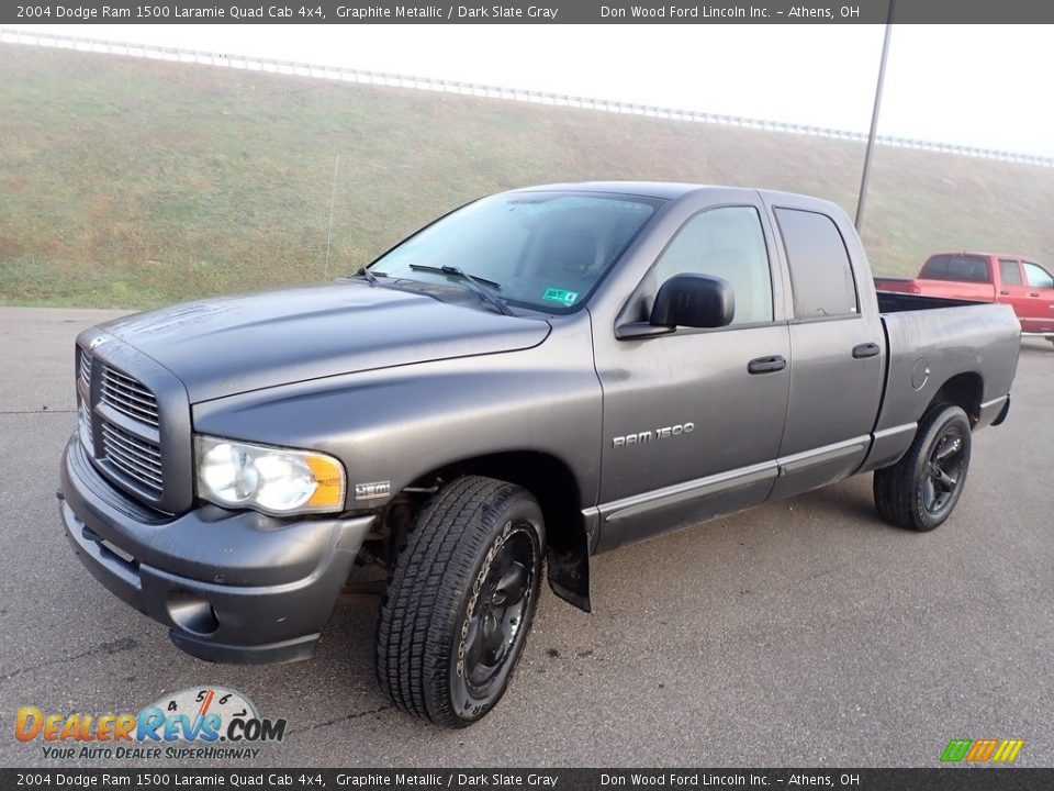 Front 3/4 View of 2004 Dodge Ram 1500 Laramie Quad Cab 4x4 Photo #6