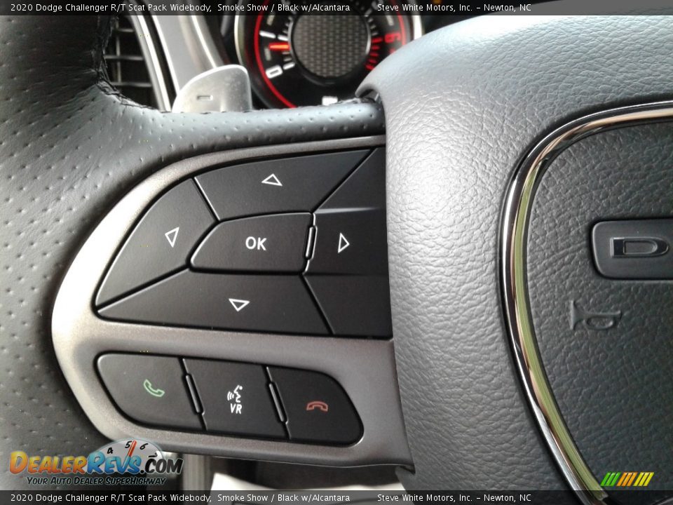 2020 Dodge Challenger R/T Scat Pack Widebody Steering Wheel Photo #16