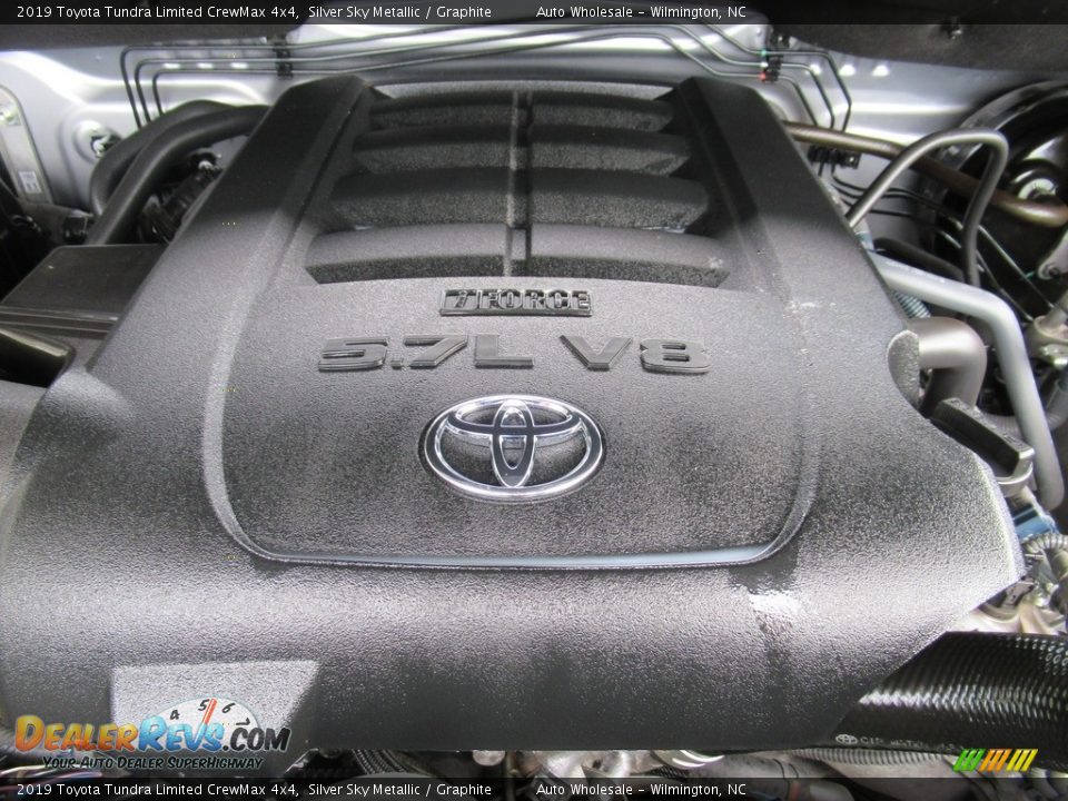 2019 Toyota Tundra Limited CrewMax 4x4 Silver Sky Metallic / Graphite Photo #6