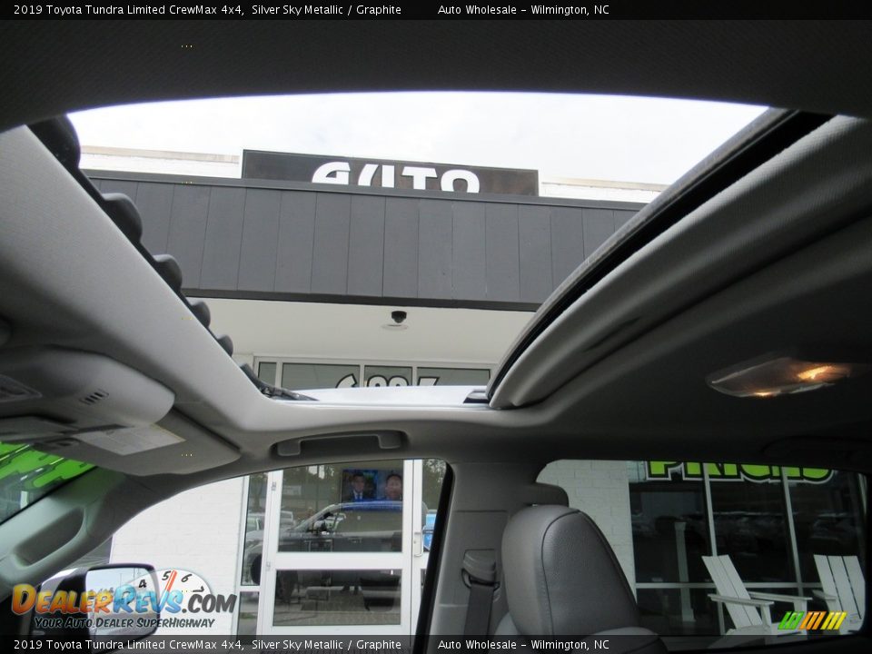 2019 Toyota Tundra Limited CrewMax 4x4 Silver Sky Metallic / Graphite Photo #13