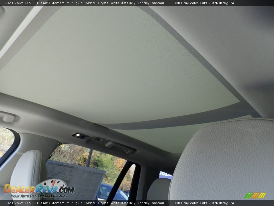 Sunroof of 2021 Volvo XC90 T8 eAWD Momentum Plug-in Hybrid Photo #13