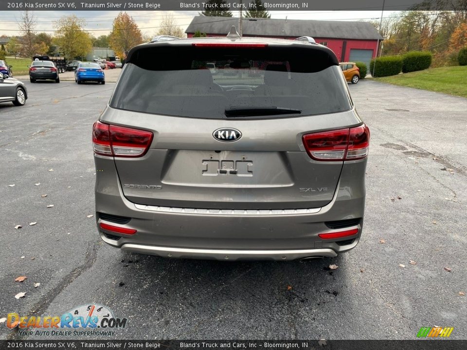 2016 Kia Sorento SX V6 Titanium Silver / Stone Beige Photo #7