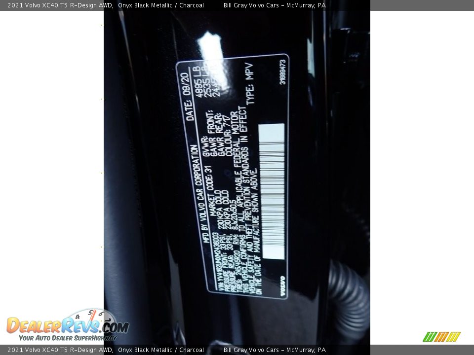2021 Volvo XC40 T5 R-Design AWD Onyx Black Metallic / Charcoal Photo #12
